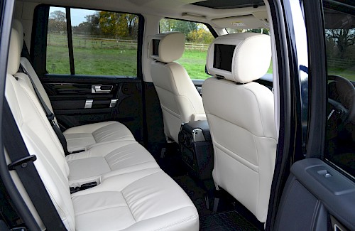 Land Rover Discover HSE Luxury 3.0 SDV6 7...