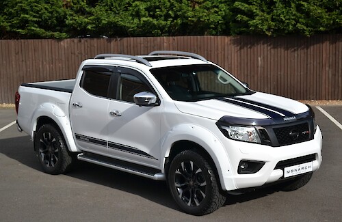 2017/67 Nissan Navara Tekna 1...
