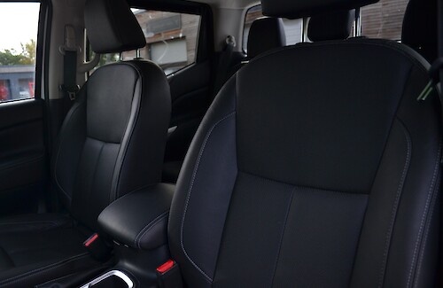 2017/67 Nissan Navara Tekna 30...