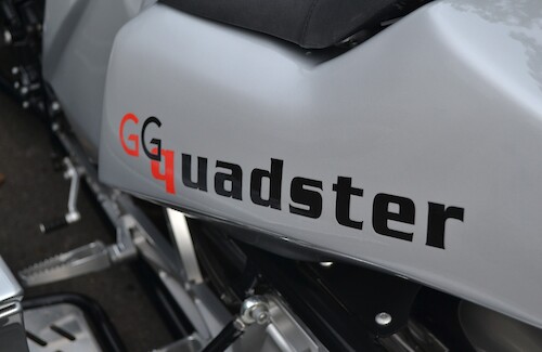 2007/57 GG Quadster 17...