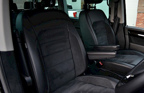 2015/65 Volkswagen Caravelle 204ps TDI DSG 4Motion 27...