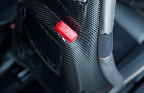 2016/65 Abarth 695 Biposto Rosso Officine Ferrari 42...