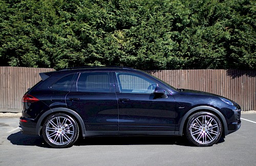 2014/64 Porsche Cayenne V8 S Diesel 10...