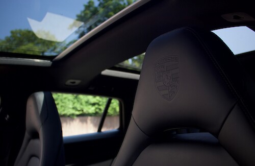2018/18 Porsche Panamera 4 E-Hybrid Sport Turismo 33...