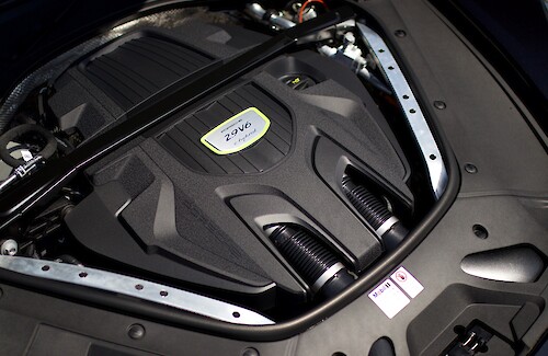 2018/18 Porsche Panamera 4 E-Hybrid Sport Turismo 24...