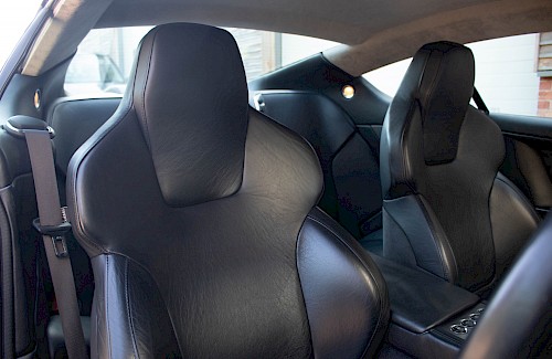2004/54 Aston Martin DB9 Coupe 28...