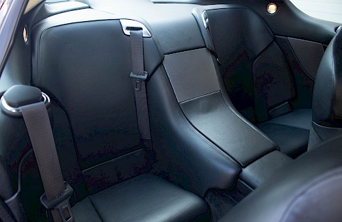 2004/54 Aston Martin DB9 Coupe 30...