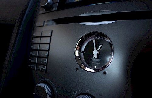 2004/54 Aston Martin DB9 Coupe 37...