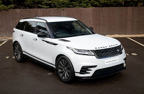 2019/68 Range Rover Velar D275 R-Dynamic SE 1...
