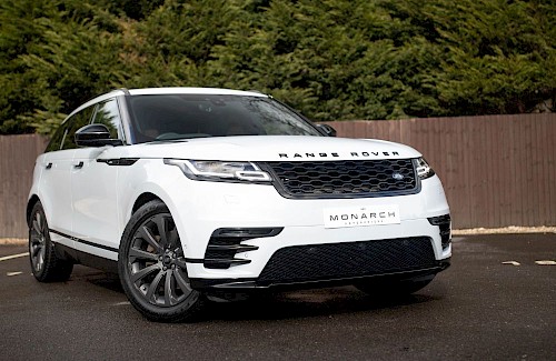 2019/68 Range Rover Velar D275 R-Dynamic SE 7...