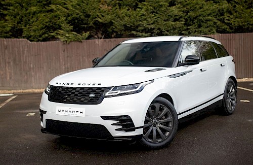 2019/68 Range Rover Velar D275 R-Dynamic SE 4...