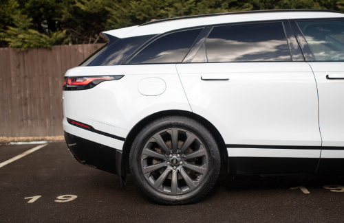 2019/68 Range Rover Velar D275 R-Dynamic SE 15...