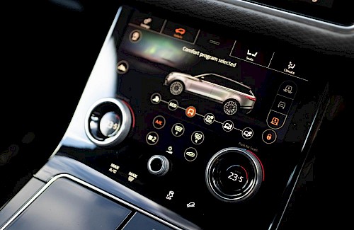 2019/68 Range Rover Velar D275 R-Dynamic SE 34...