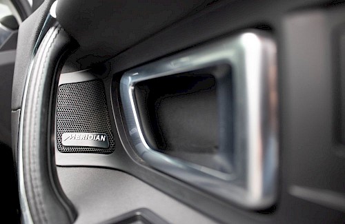 2017/17 Land Rover Discovery Sport 180 TD4 HSE Black 37...