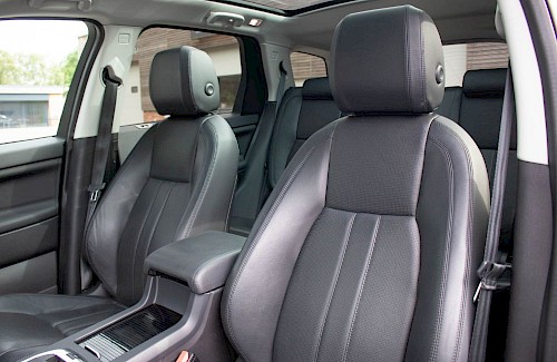 2017/17 Land Rover Discovery Sport 180 TD4 HSE Black 21...