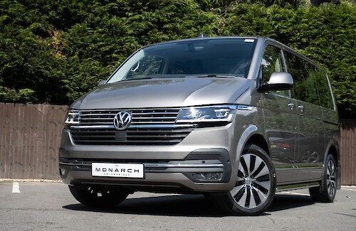 2021/21 Volkswagen Caravelle Executive TDI DSG 8...