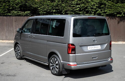 2021/21 Volkswagen Caravelle Executive TDI DSG 10...