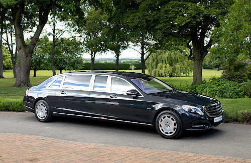 2019/19 Mercedes-Maybach S600 Pullman 1...