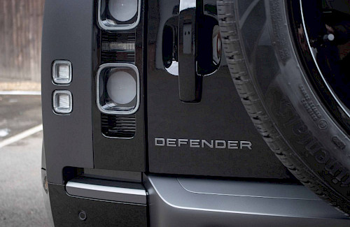 2022/22 Land Rover Defender 110 V8 Carpathian Edition 25...