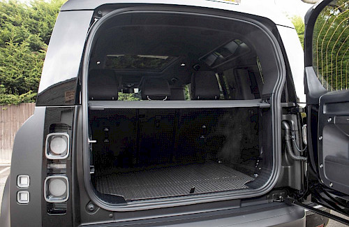 2022/22 Land Rover Defender 110 V8 Carpathian Edition 88...