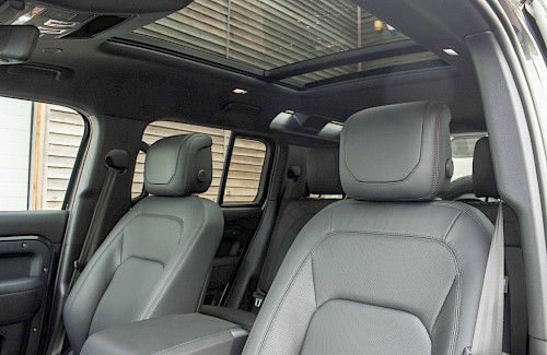 2022/22 Land Rover Defender 110 V8 Carpathian Edition 34...