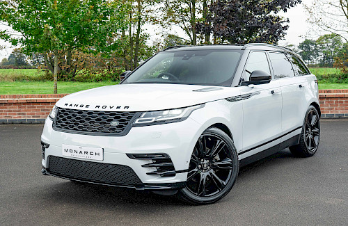2017/67 Range Rover Velar R-Dynamic SE SDV6 5...