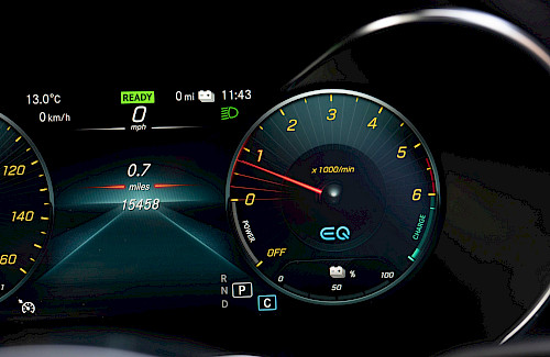 2021/71 Mercedes-Benz GLC 300de AMG Line Premium 39...