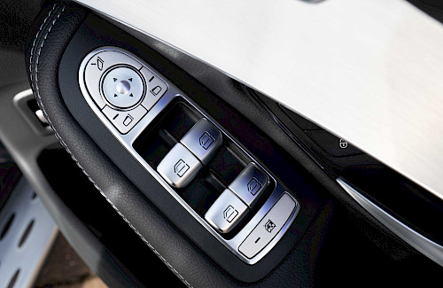 2021/71 Mercedes-Benz GLC 300de AMG Line Premium 67...