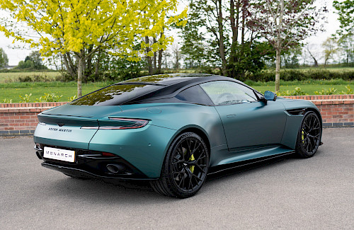 2024/73 Aston Martin DB12 V8 12...