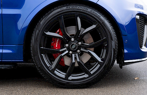 2021/71 Range Rover Sport SVR Carbon Edition 5.0 17...