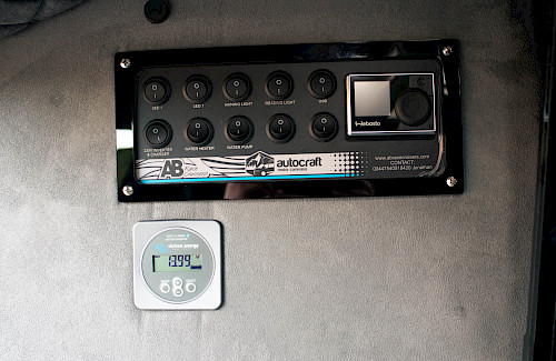 2021/21 MAN TGE 3.180 by AB Race Cruisers 48...