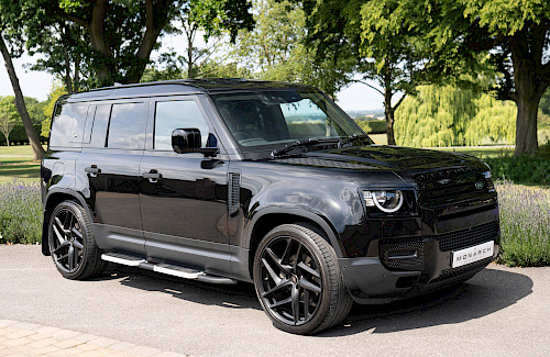 2021/70 Land Rover Defender 110 D200 S 1...