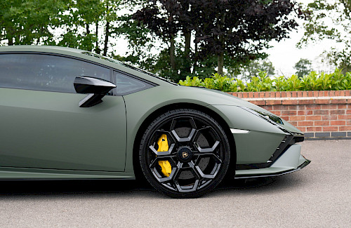 2024/74 Lamborghini Huracán Tecnica LP640-2 16...