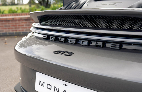 2024/24 Porsche 911 GT3 Clubsport (992.1) 27...