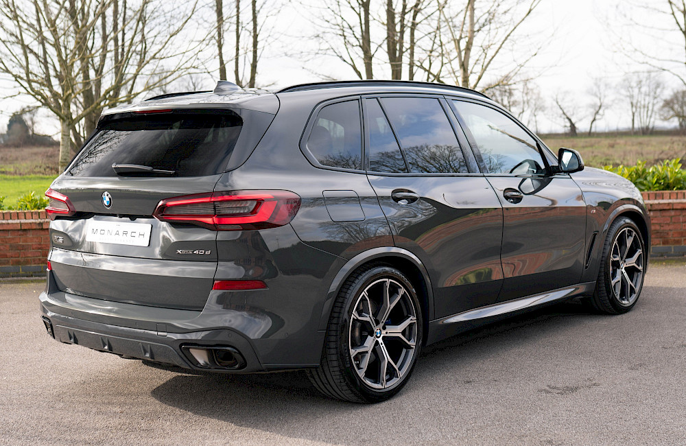 2022/72 BMW X5 40D M-Sport 8