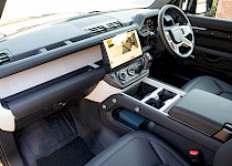 2026/26 Land Rover Defender 90 D250 S Hard Top