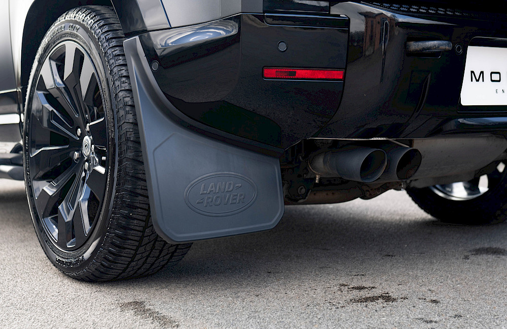 2021/71 Land Rover Defender Urban 90 V8 Carpathian Edition 24