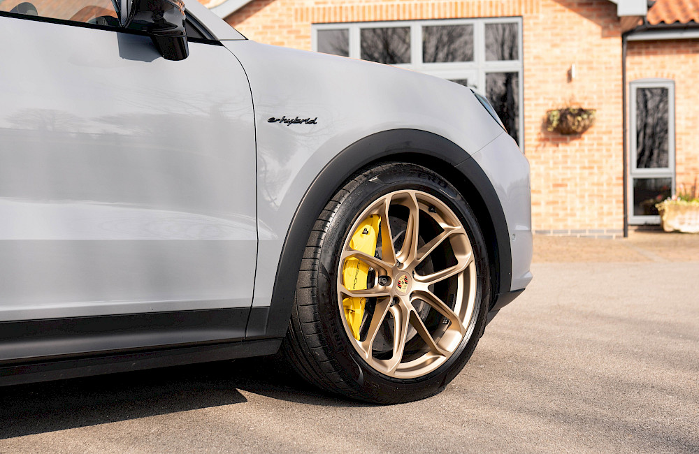 2024/24 Porsche Cayenne Turbo GT Package 25