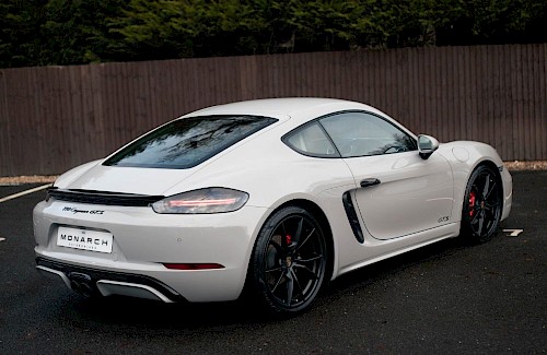 2019/69 Porsche Cayman GTS 13...