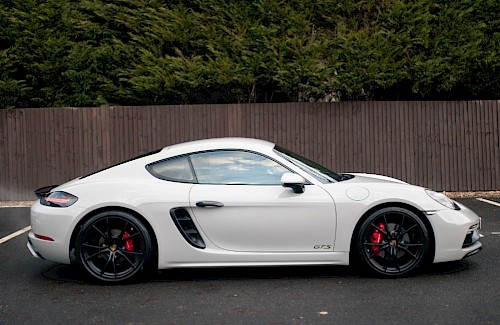 2019/69 Porsche Cayman GTS 11...