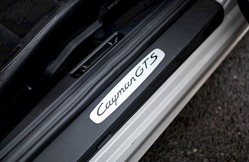 2019/69 Porsche Cayman GTS 37...