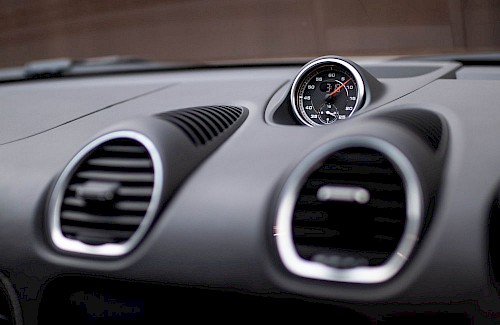2019/69 Porsche Cayman GTS 33...