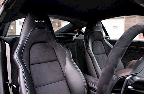 2019/69 Porsche Cayman GTS 24...