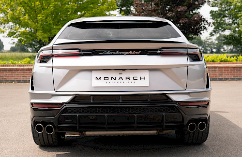 2023/23 Lamborghini Urus S 21...