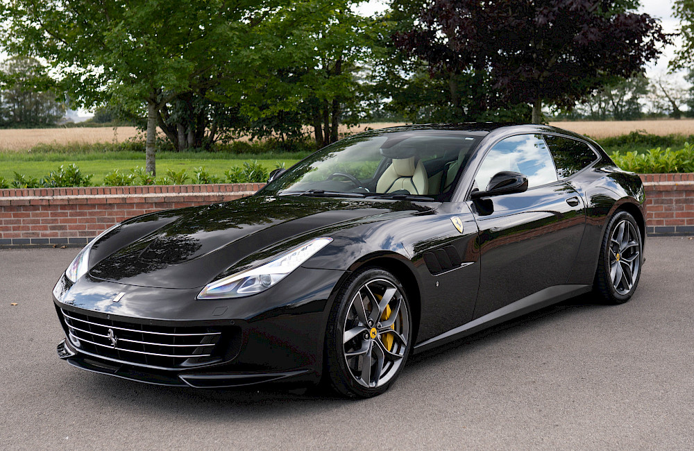 2018/18 Ferrari GTC4 Lusso T 5