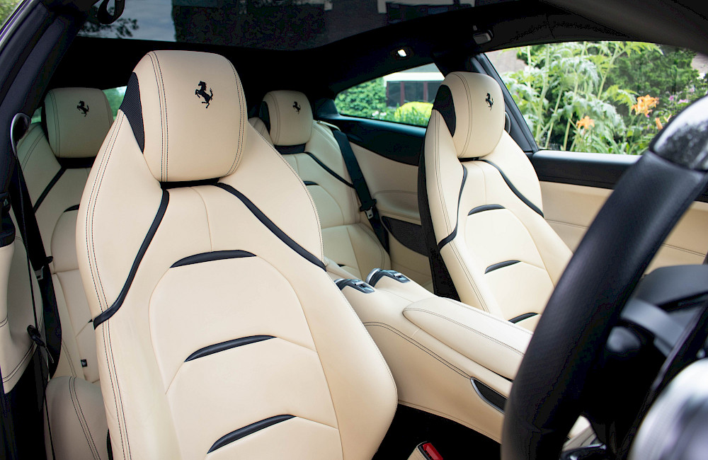 2018/18 Ferrari GTC4 Lusso T 41