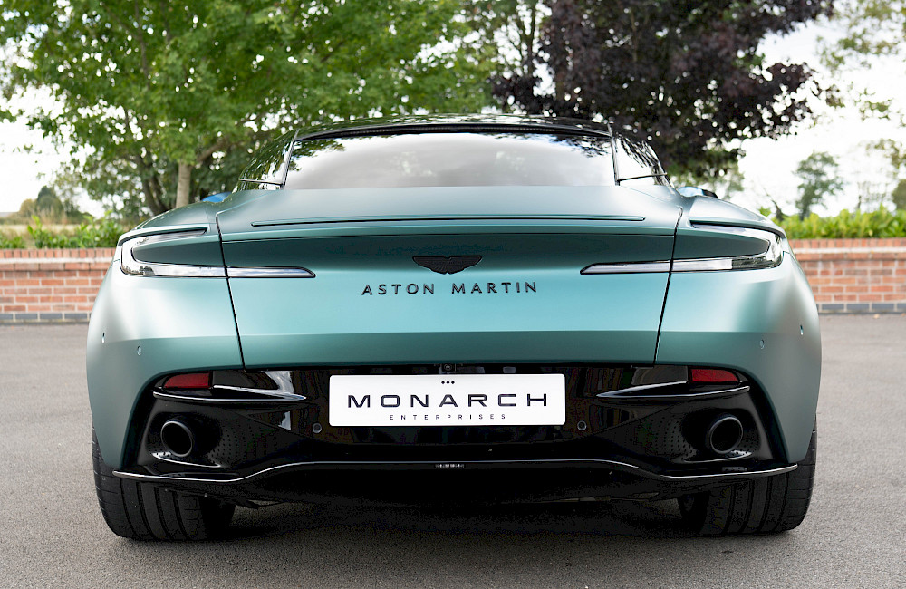 2024/73 Aston Martin DB12 V8 24