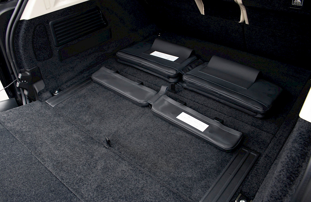 2023/72 Range Rover Vogue First Edition LWB P530 61