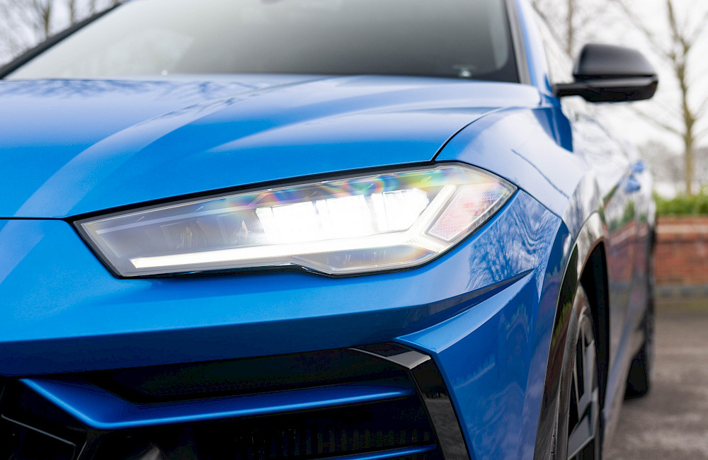 2018/68 Lamborghini Urus 18