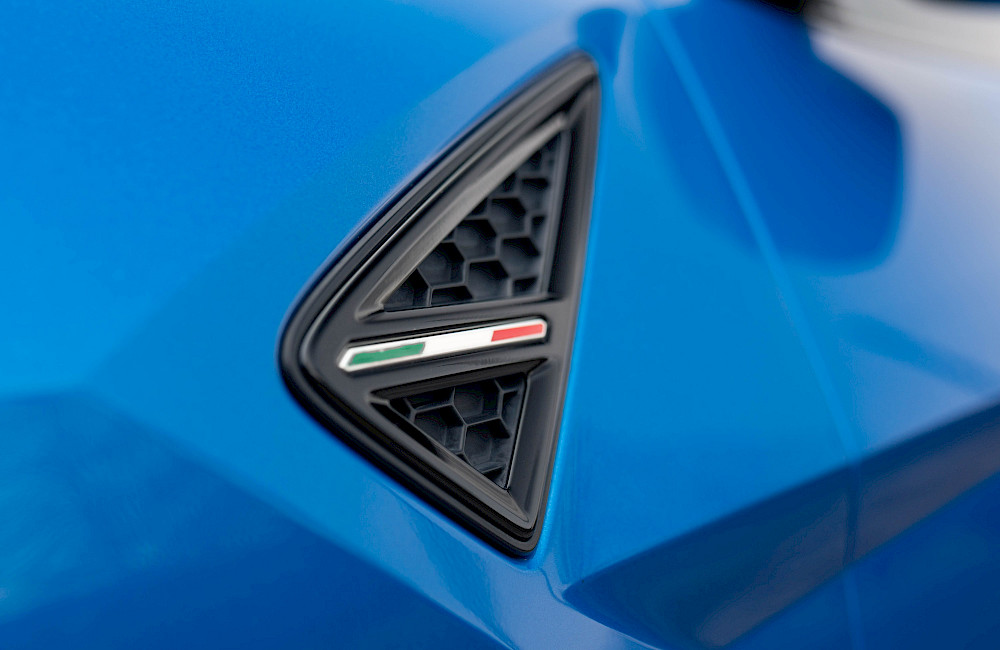 2018/68 Lamborghini Urus 20